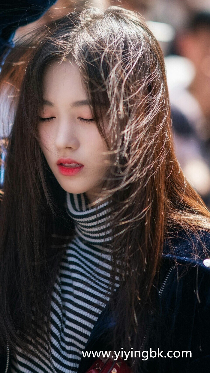 美女鞠婧祎